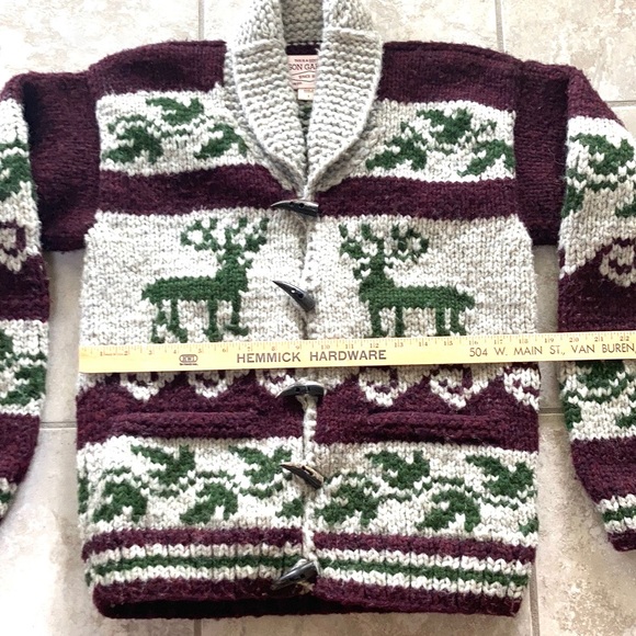 Filson Cowichan Sweater Rare and Limited Edition - Picture 9 of 16